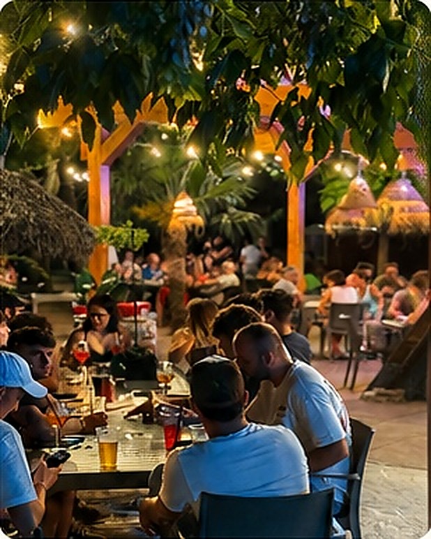 Tavolata di amici per aperitivi ed eventi al Chiosco dei Mulini